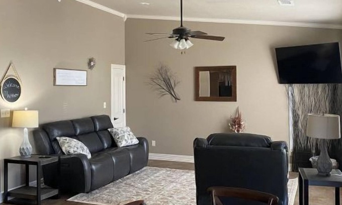 Alma Apartment | River Chase Golden Hour