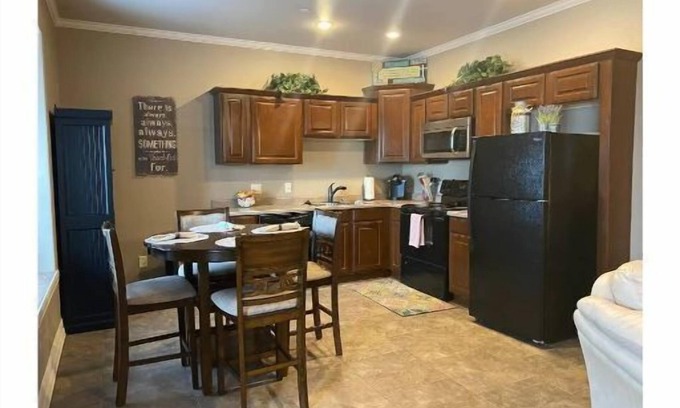 Alma House | River Chase Restful View