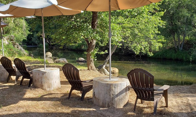 Somerset Cabin | River Front Home on 6+ Acres - Dog Friendly/Game Room