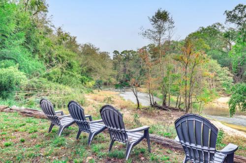 McComb House | River Frontage Quiet Mississippi Vacation Rental