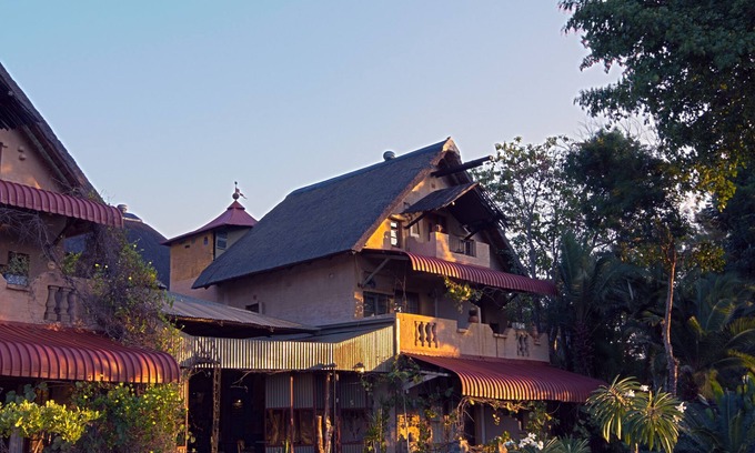 Malelane Cabin | River House Bush and Safari Lodge