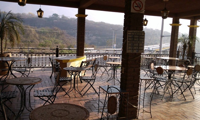 Chiapa De Corzo Hotel | River Side Hotel