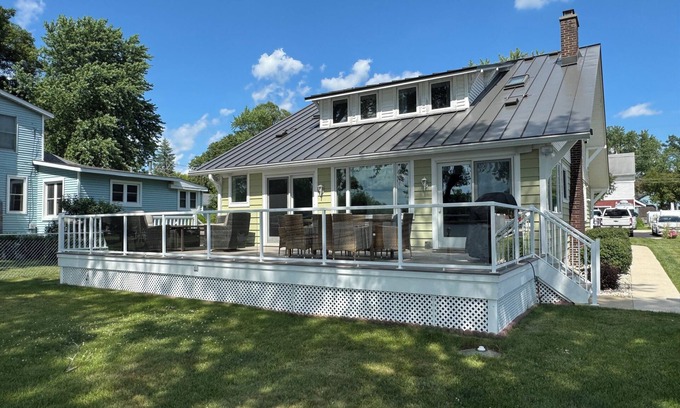 McHenry House | Riverfront Oasis with Fun + Relaxation for All, McHenry