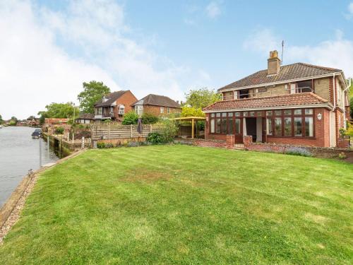 Beccles House | Riversdelle