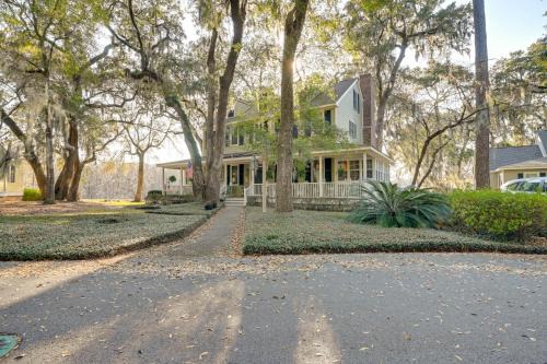 Murrells Inlet House | Riverside Cottage Close to Ocean and Myrtle Beach