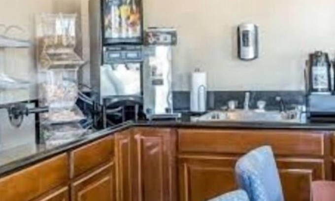 Riverton Hotel | Riverton Inn & Suites