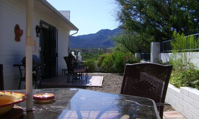 Patagonia House | Roadrunner Retreat-A Treasure Found in the 'Mountain Empire'