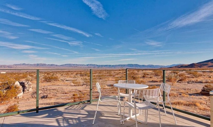 Twentynine Palms House | Roadrunner's Roost - Desert Retreat 1.3 miles Joshua Tree National Park