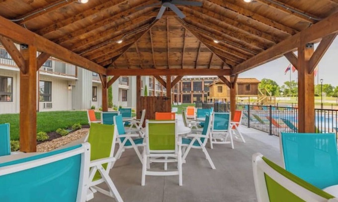 Downtown Branson Apartment | Roark Downtown Branson, Pools, Playground!