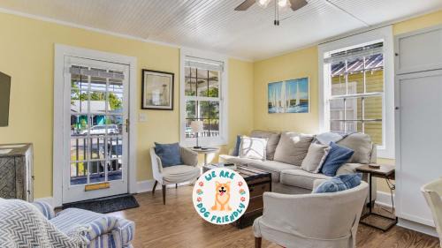 Old East Hill House | Robin's Nest