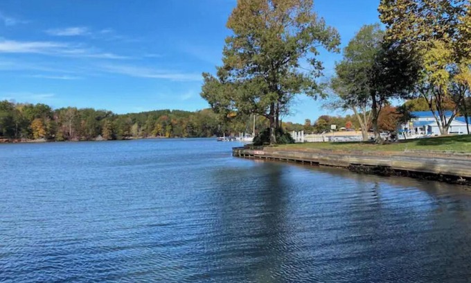 New London House | Robins Nest