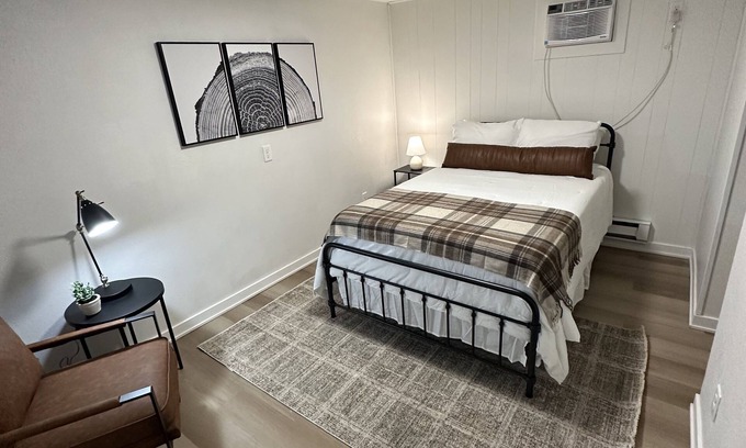 Rockwell City Hotel | Rockwell Commons