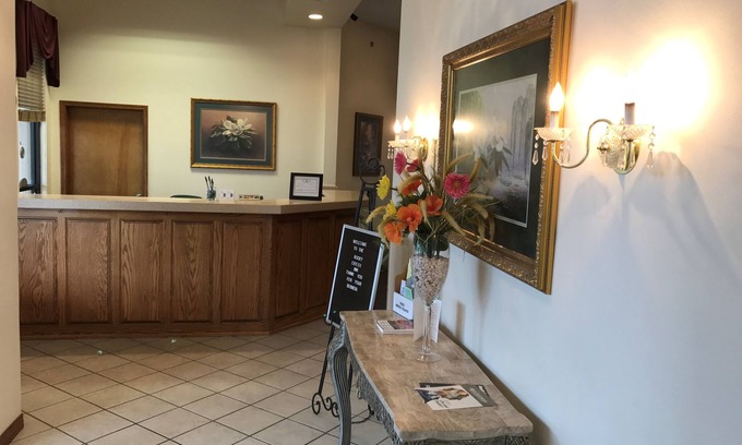 Lucedale Hotel | Rocky Creek Inn