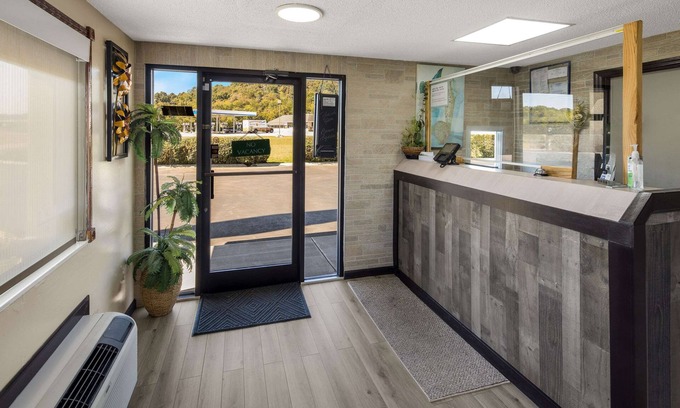 Ardmore Hotel | Rodeway Inn Ardmore I-65