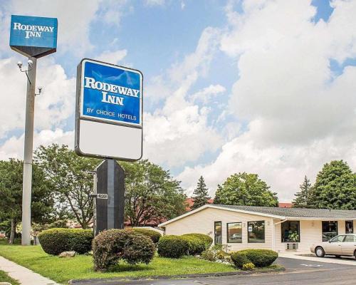 Findlay Hotel | Rodeway Inn Findlay University Area