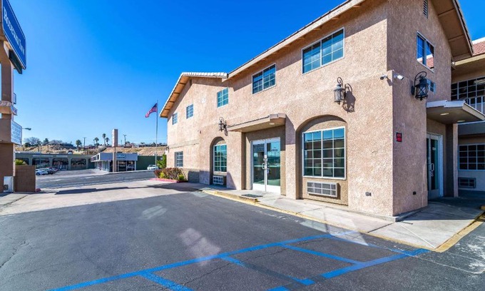 Barstow Hotel | Rodeway Inn On Historic Route 66