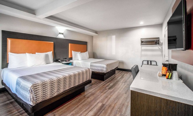 South Gate Hotel | Rodeway Inn South Gate - Los Angeles South