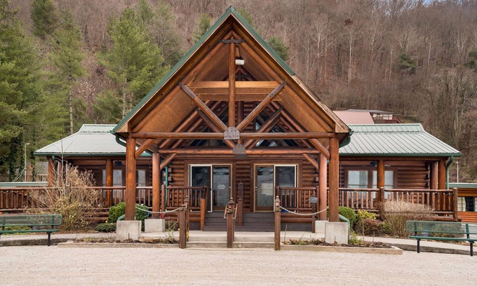 Mary Alice Hotel | Rodeway Inn