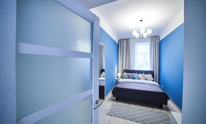 Lviv City Center Apartment | Romantic Apartment in the Сity Сenter