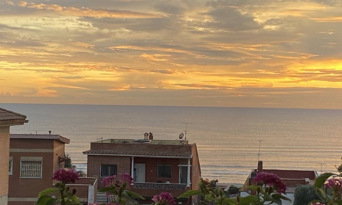 Torvaianica Condo | Rome w/Seaview-Newly Remodeled, Spacious, Comfortable, Clean, WiFi, FreeParking