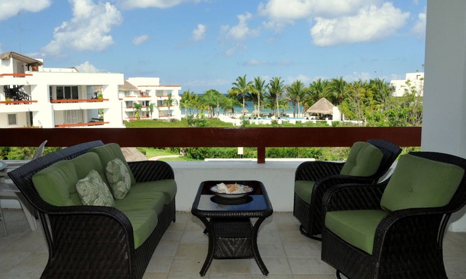 Costa Maya Condo | Roof top solarium w/ Spectacular Beach & Ocean Views