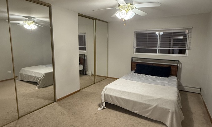 Des Plaines Apartment | Room in Des Plaines Near O'hare