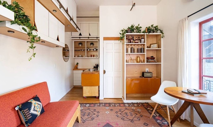 Downtown San Diego Apartment | Room T at The Dutra Inn - Little Italy