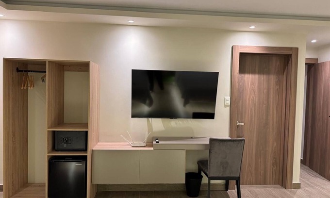 Renacimiento Apartment | Room w/private bathroom in Mirador Norte Santo Domingo