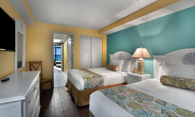 Myrtle Beach Hotel | Roomy Oceanfront Ste Includes Breakfast 15th Flr