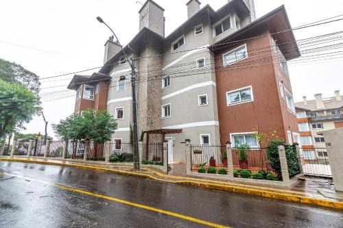 Gramado City Centre Apartment | Rosa Edifício Villa Rossa