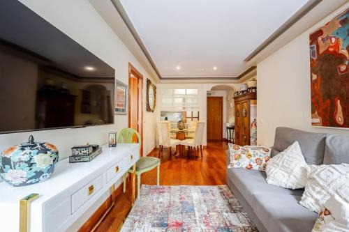 Centro y casco historico Apartment | Rosal Privé 17 - Historia, estilo y calma en el corazón de Oviedo