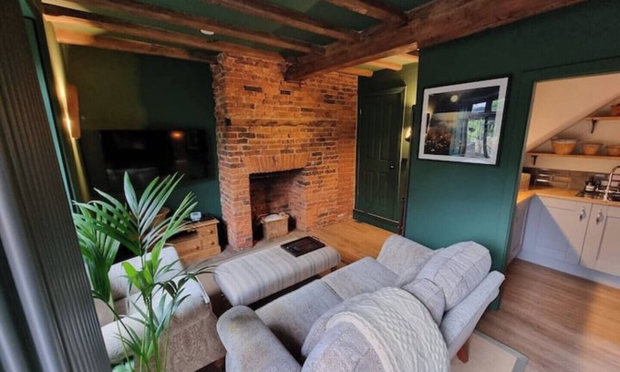 Oulton Cottage | Rose Cottage Oulton Leeds