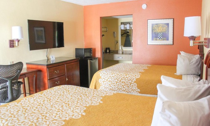 Thomasville Hotel | Rose Garden Inn & Suites Thomasville