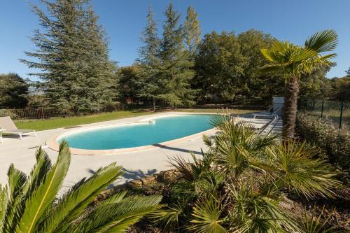 Mormoiron Apartment | Rouleraventoux, Gîte sportif avec piscine, sauna, salle de sport, jardin