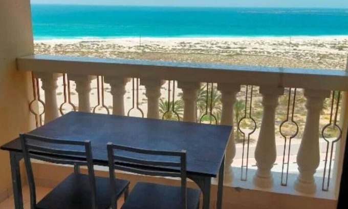 Al Hamra Village Apartment | ROYAL BREEZE APARTMENT Sea View. Studio Room.