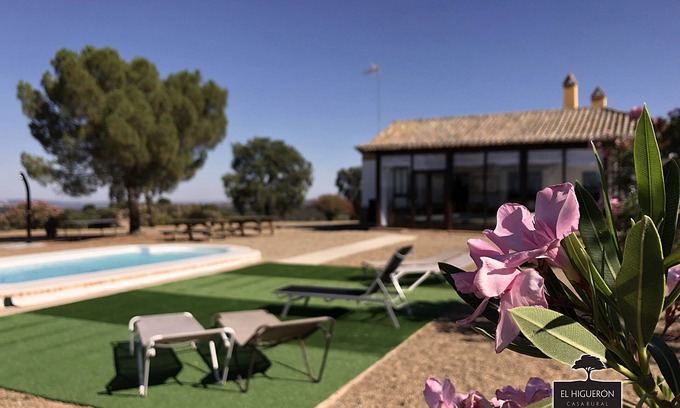 Castilblanco de los Arroyos House | RURAL HOUSE EL HIGUERON