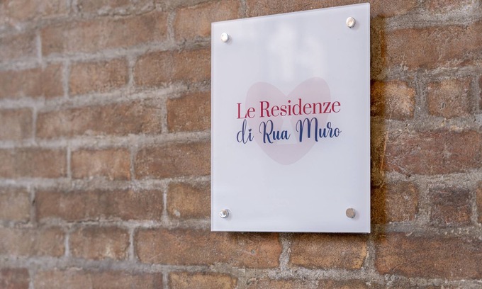 Old Town Apartment | [rua Muro] Piano Nobile Family