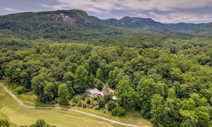 Lake Lure Villa | Rumbling Bald Resort - Mountain Golf Retreat!