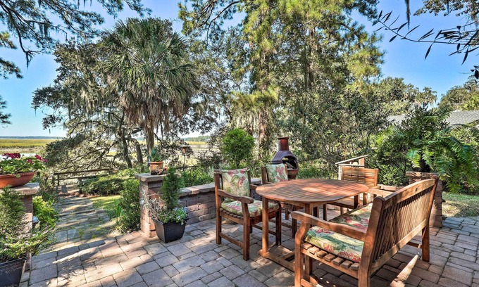Beaufort House | Rustic Beaufort Home w/Stunning Marsh Views!