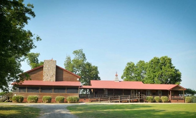 Floyd Dale House | Rustic charm meets Southern elegance for the most unforgettable events