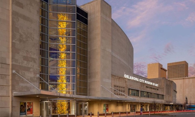 Central Oklahoma City Apartment | Rustic Gem 5min-asian District Full Kitchen