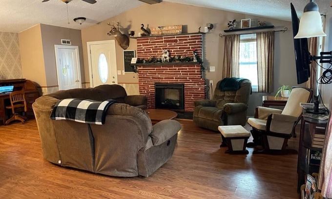 Fryburg House | Rustic Hogback Hideaway : Fire Pit : Grill