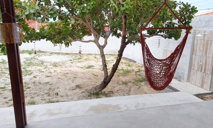 Aquiraz House | Rustic house in gated community with swimming pool