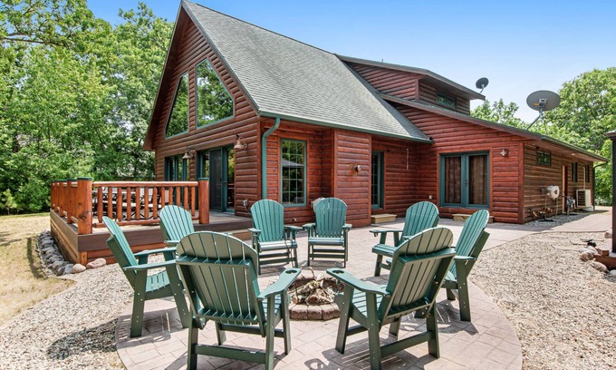 Necedah House | Rustic lakefront home with shared dock & boat slip, game room & stunning gazeebo