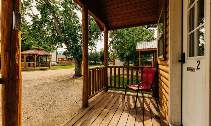 Dayton Cabin | Rustic Ridge Cabins, Charming Retreat (3 Options!)