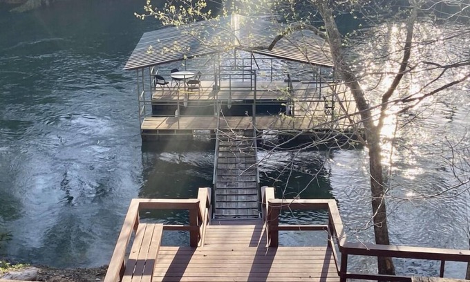 Pangburn Cabin | Rustic River Cabin: Your Slice of Heaven