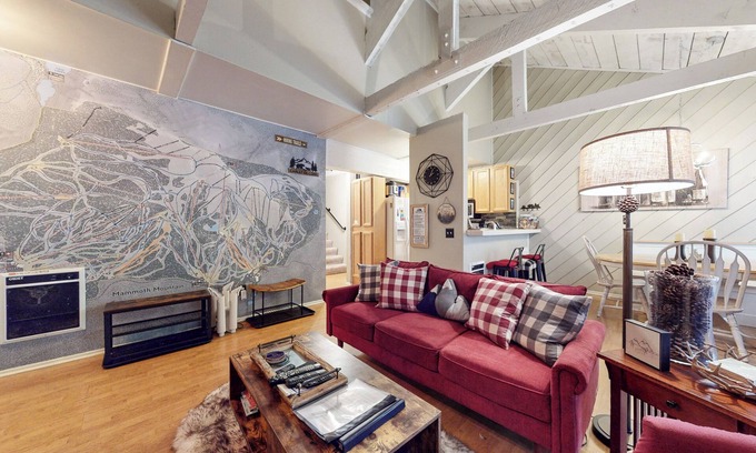 Majestic Pines Condo | Rustic & Spacious Mountain Cabin, Private Washer/Dryer, Secluded & Quiet