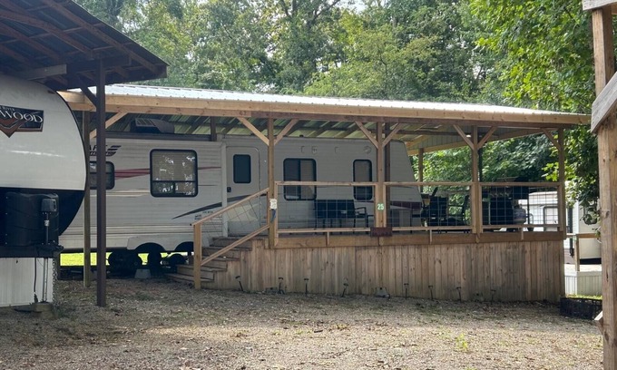 Dandridge House | RV There Yet Roomy, Modern Camper on Lake Douglas near Gatlinburg & Pigeon Forge