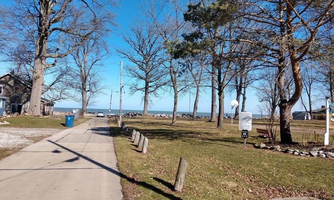 Huron House | Rye Beach Lake Front Home near Cedar Point