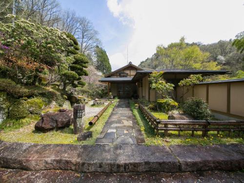 Ena Hotel | Ryori Ryokan Shikanoyu